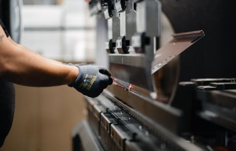 Metallverarbeitung-nrw-Diensteleistungen-Kanten